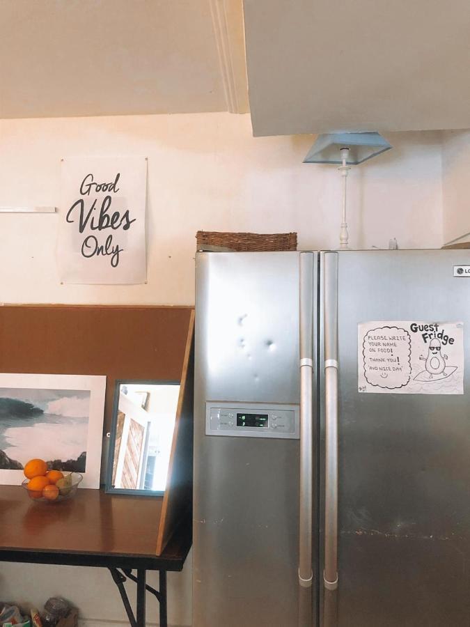 Lahinch -Beach -Surf- Hostel エクステリア 写真
