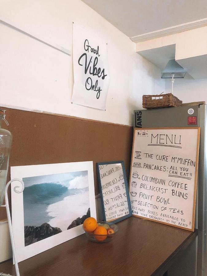 Lahinch -Beach -Surf- Hostel エクステリア 写真
